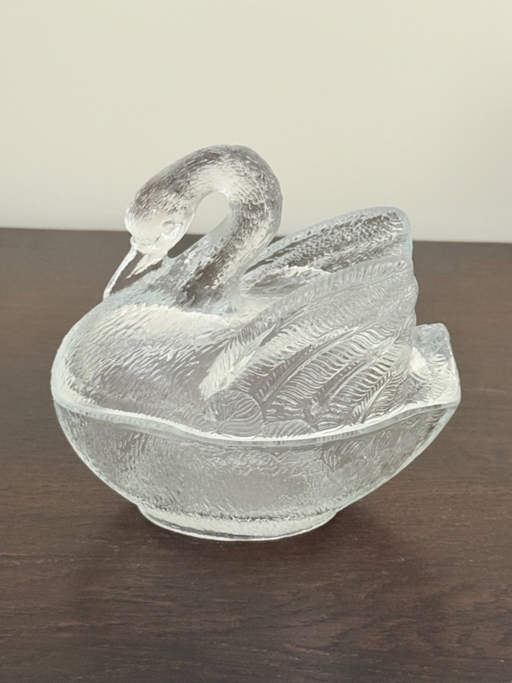 Textured Glass Swan Bird on a Nest Candy Jewelry Trinket Jar Dish